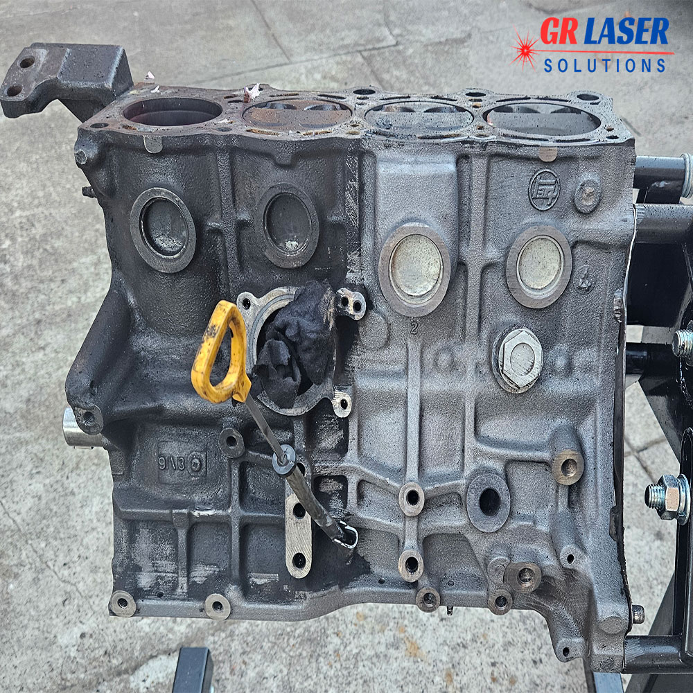 GR-LASER-Engine-block-half